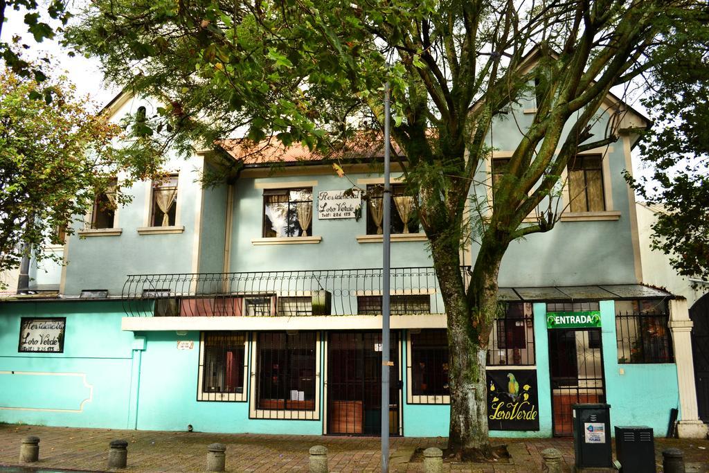 Hostal Loro Verde Кито Экстерьер фото