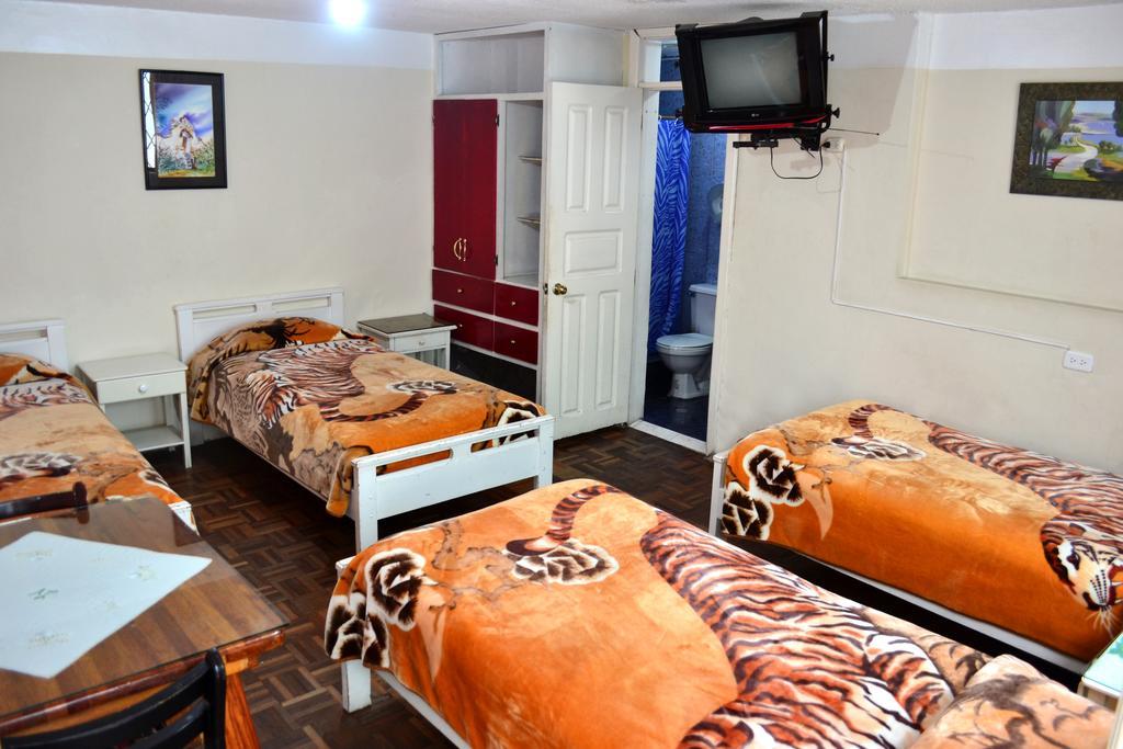 Hostal Loro Verde Кито Экстерьер фото